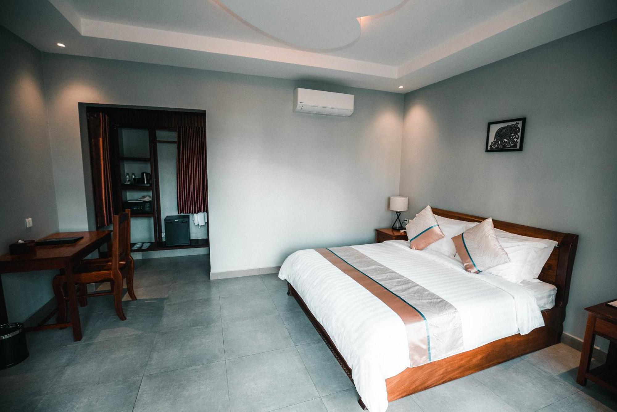 Sokchea Kampot Hotel Екстер'єр фото
