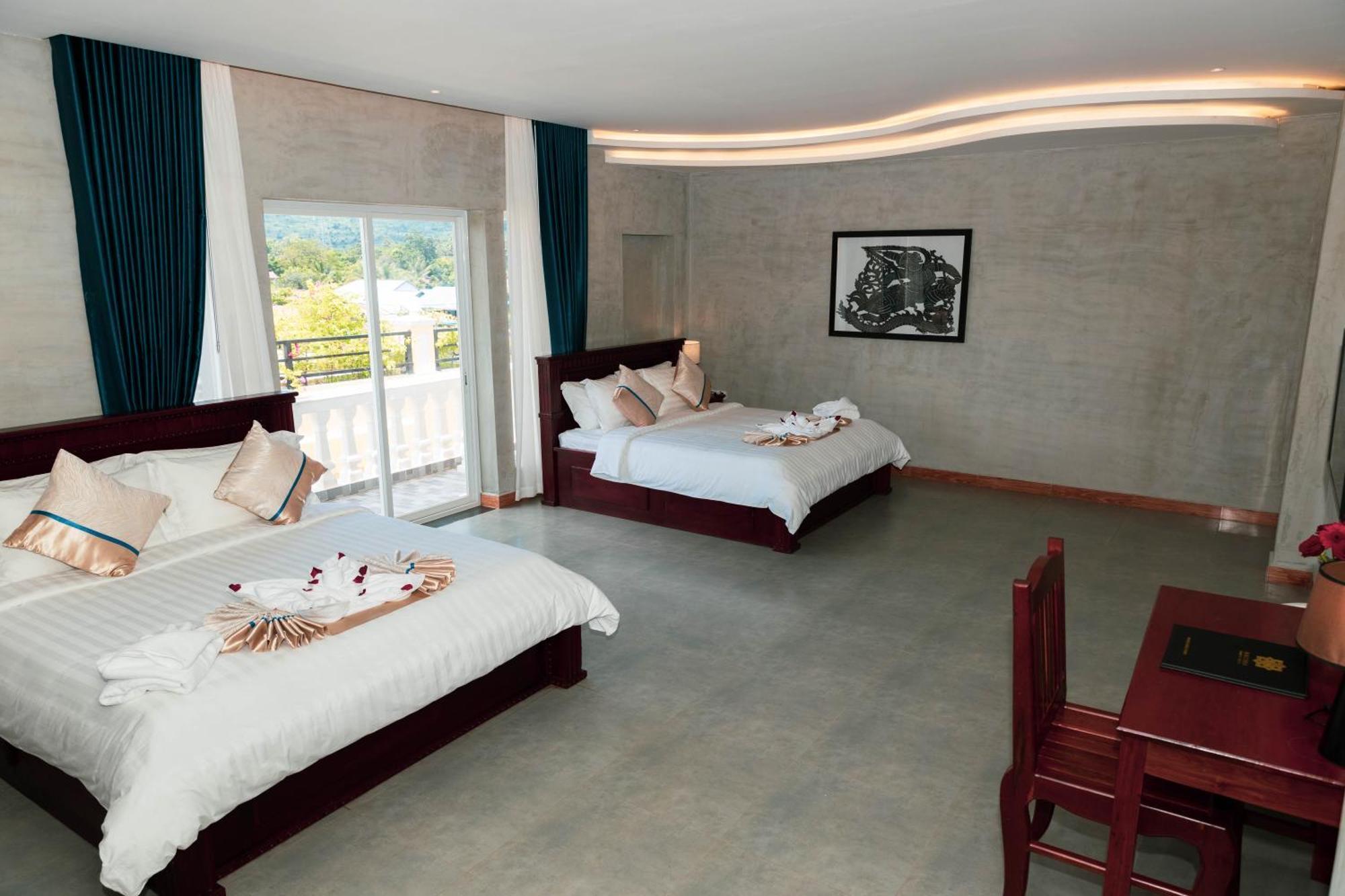 Sokchea Kampot Hotel Екстер'єр фото
