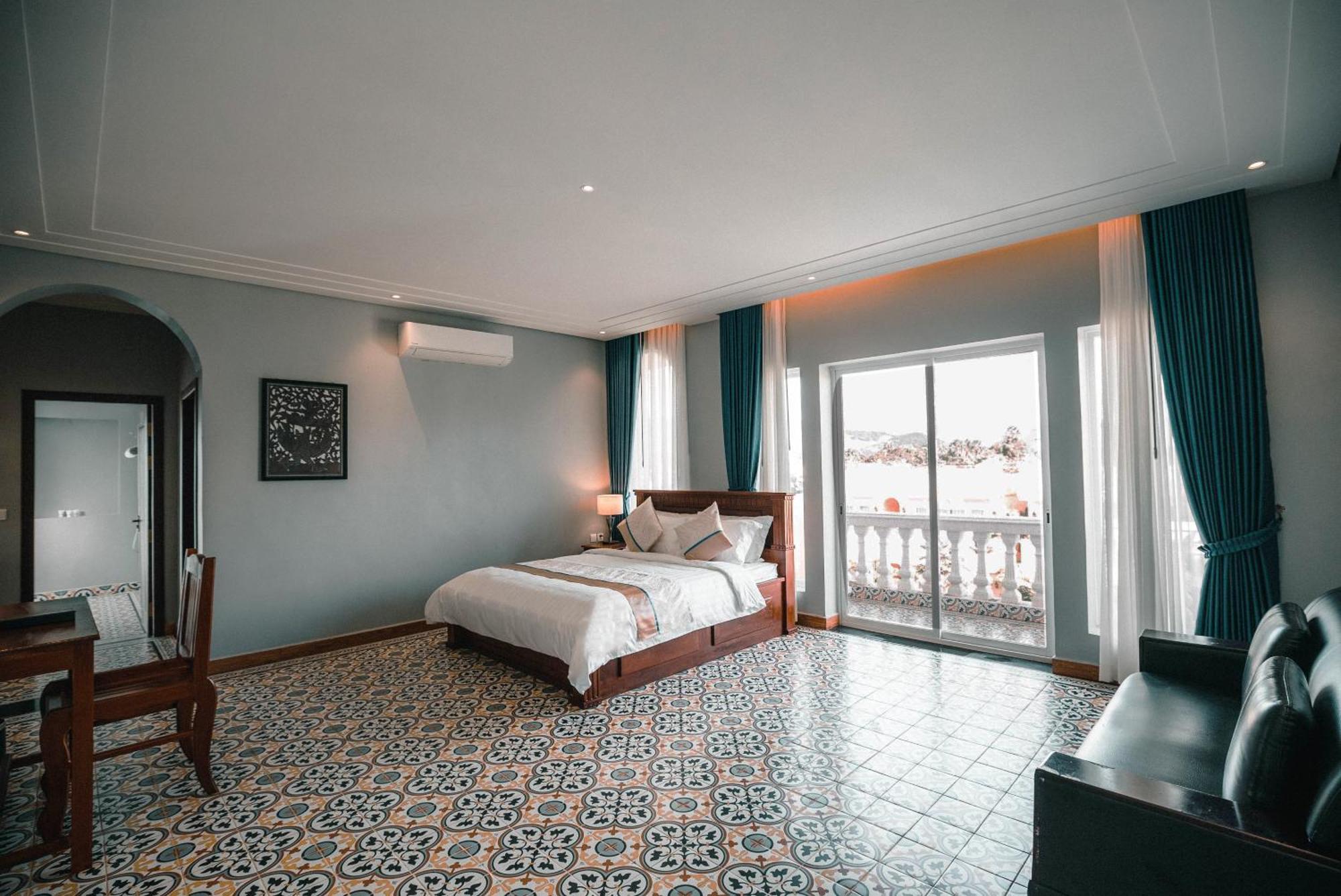 Sokchea Kampot Hotel Екстер'єр фото