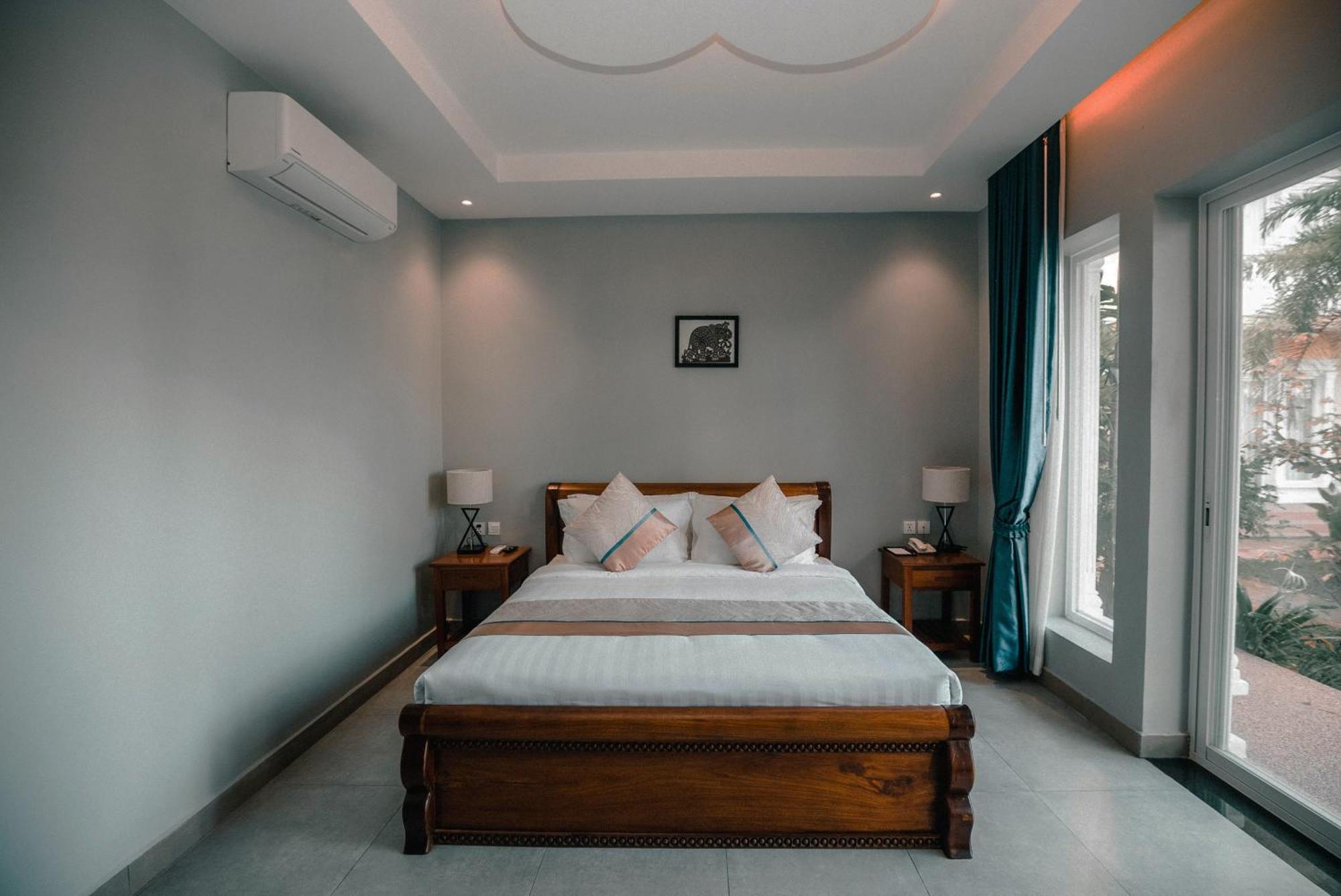 Sokchea Kampot Hotel Екстер'єр фото