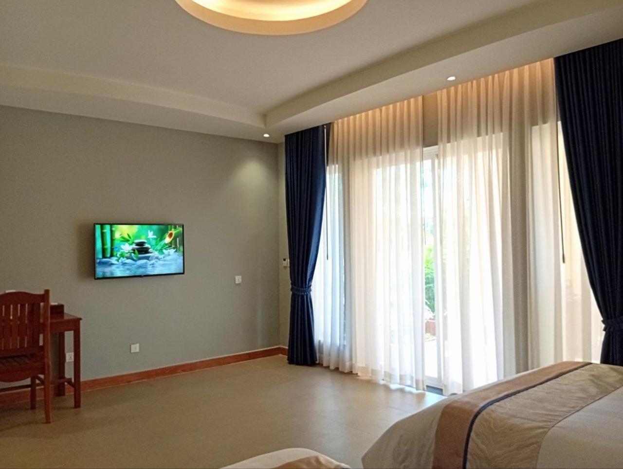 Sokchea Kampot Hotel Екстер'єр фото