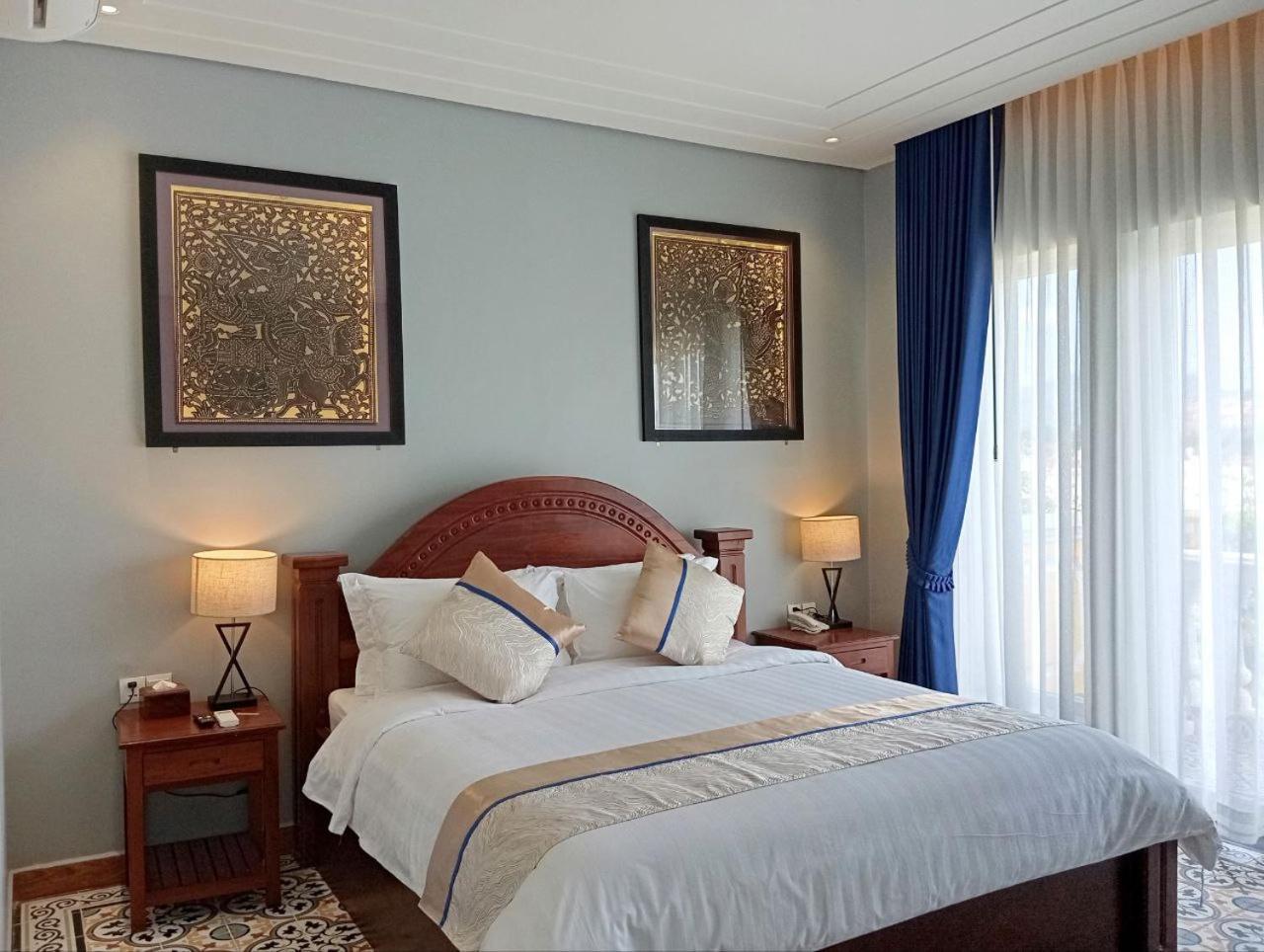 Sokchea Kampot Hotel Екстер'єр фото