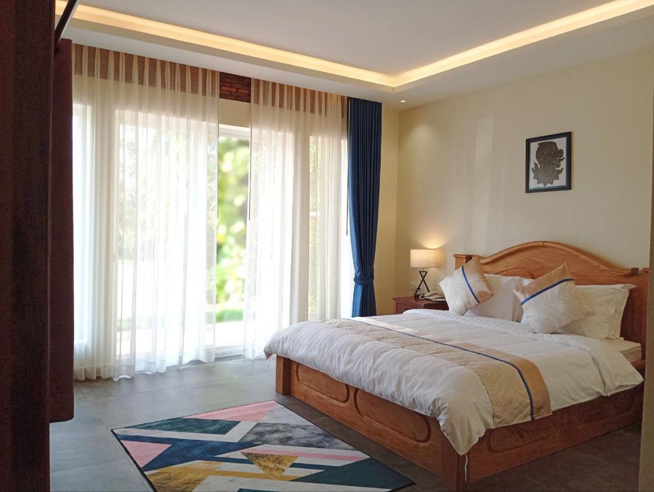 Sokchea Kampot Hotel Екстер'єр фото