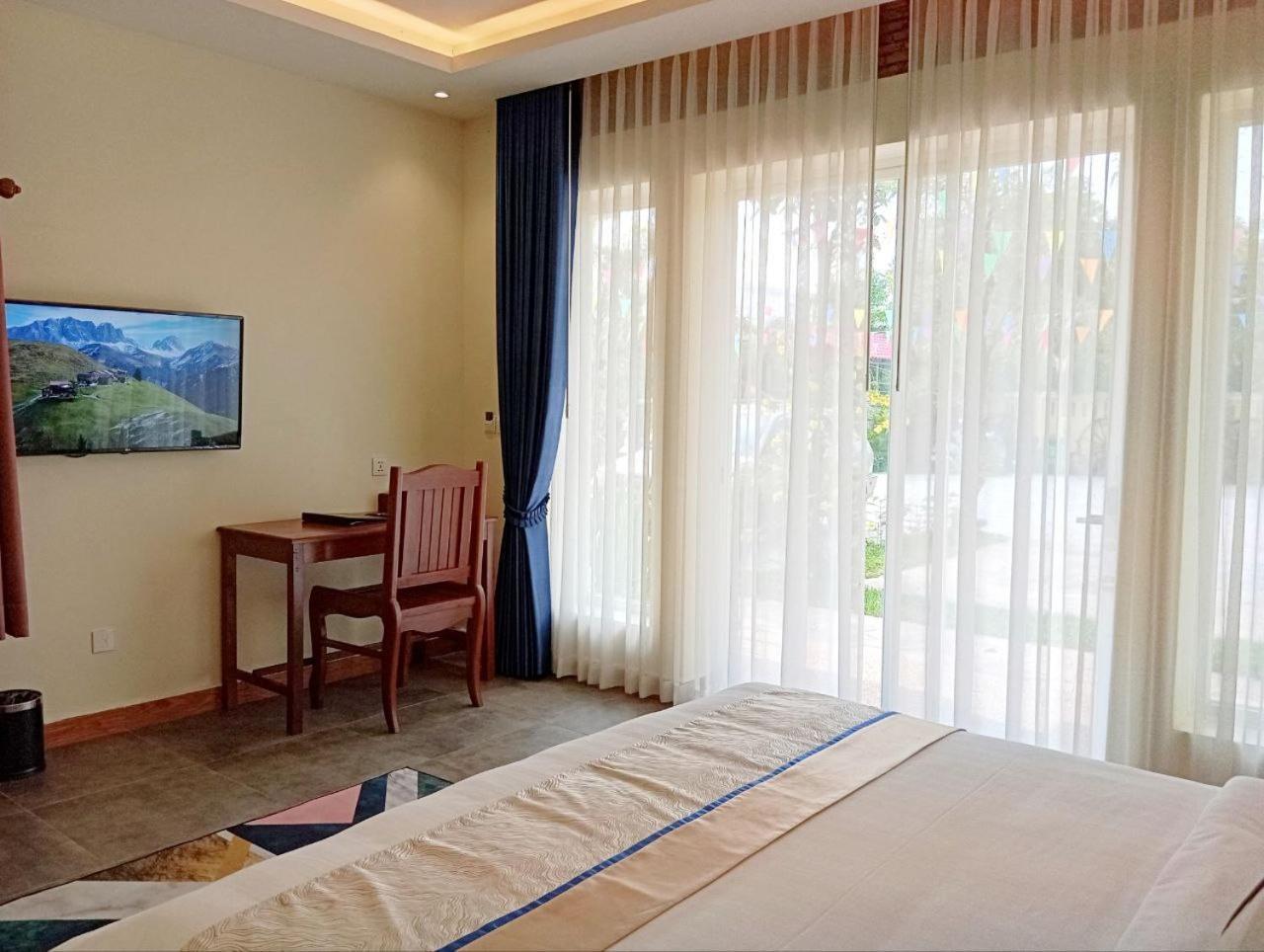 Sokchea Kampot Hotel Екстер'єр фото