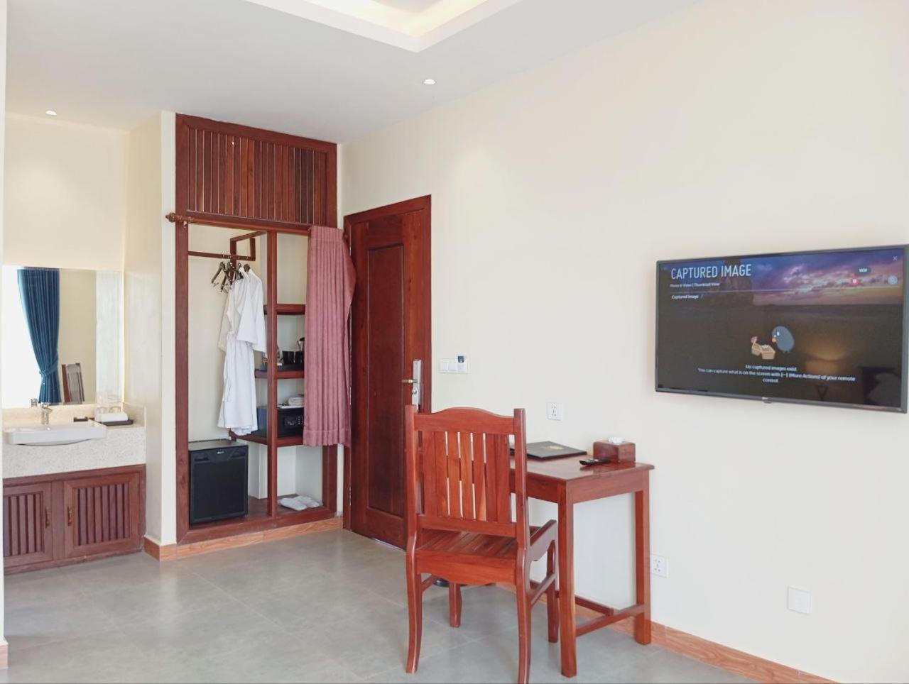 Sokchea Kampot Hotel Екстер'єр фото