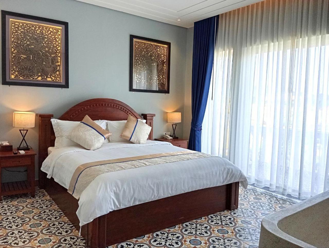 Sokchea Kampot Hotel Екстер'єр фото